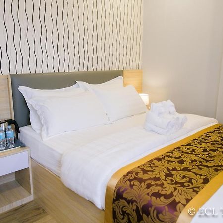 Ecl Travellers Inn Aklan Zewnętrze zdjęcie